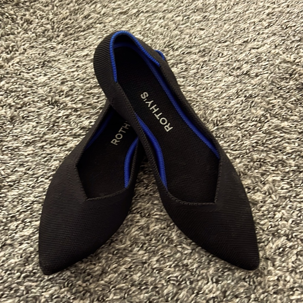 Rothy’s- The Point flats, Black
